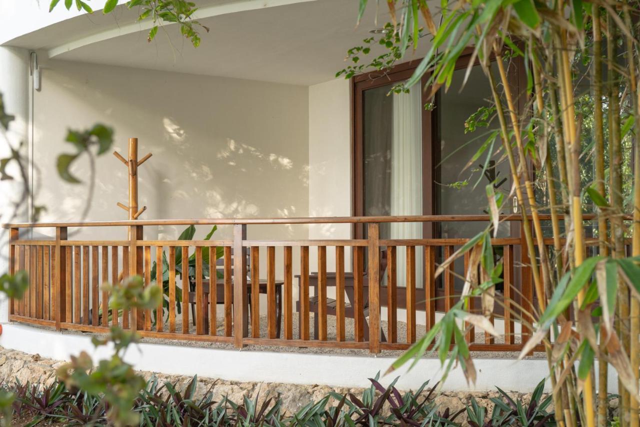 Amun Ini Beach Resort & Spa Anda  Esterno foto