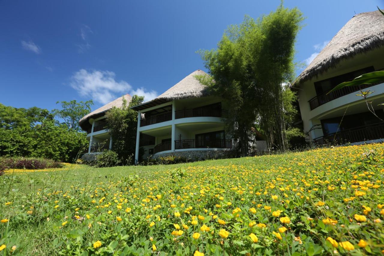 Amun Ini Beach Resort & Spa Anda  Esterno foto