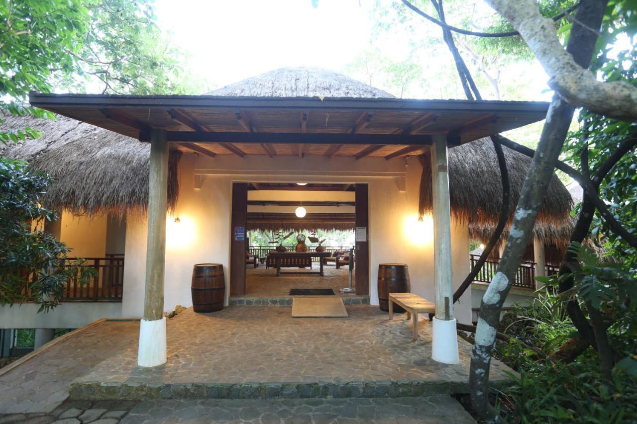 Amun Ini Beach Resort & Spa Anda  Esterno foto